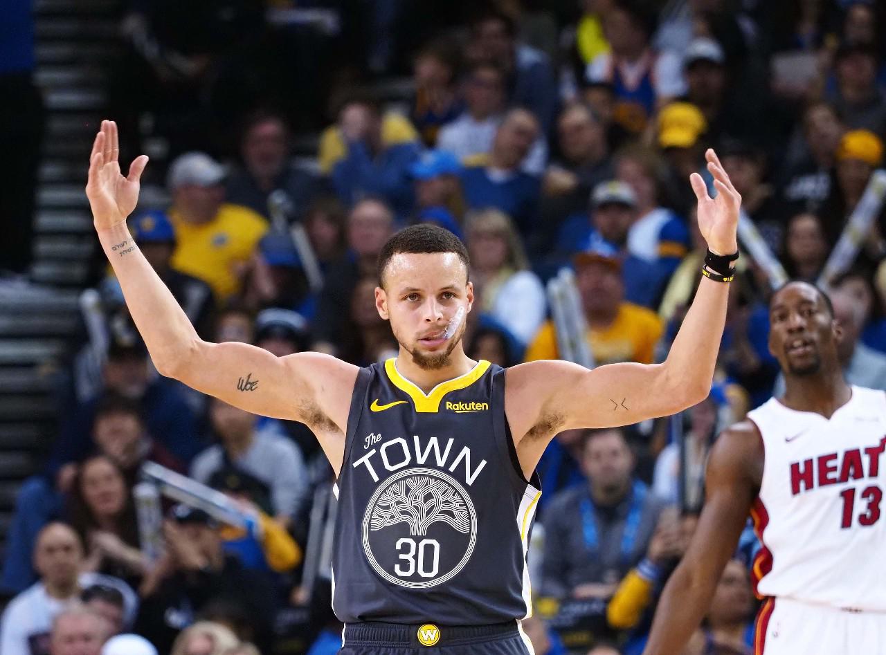 以卡隆为首 以卡隆为首