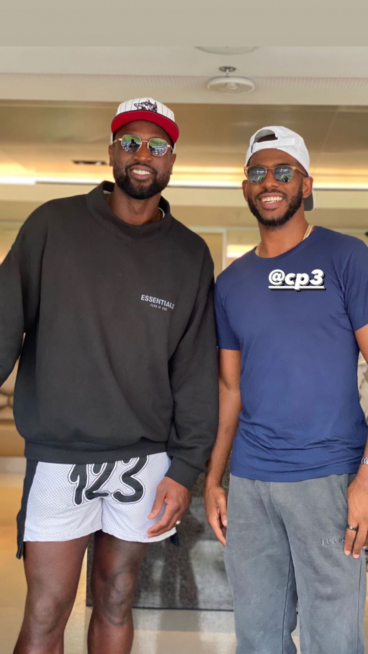 短到反手 短到反手